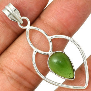 Green Natural Naphrite Jade Necklace 925 Sterling